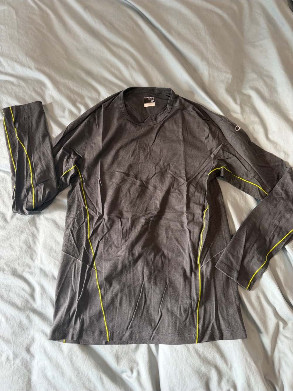 Icebreaker Men's Black Rash Guard with Neon Yellow Trim